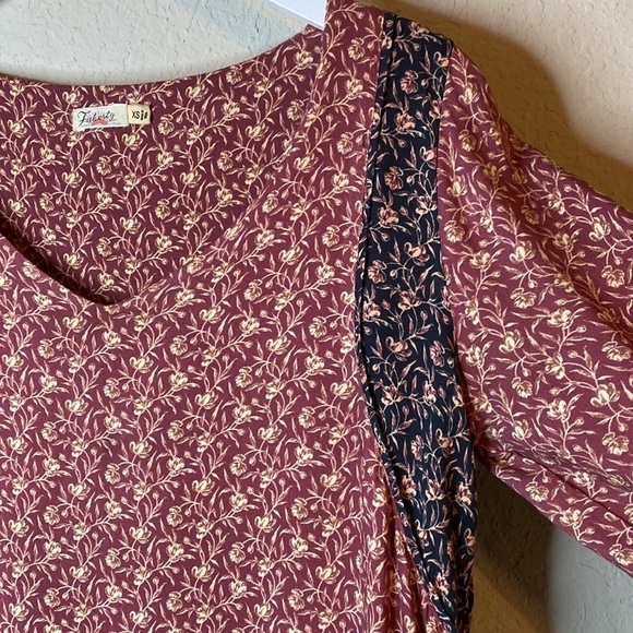 Faherty Sibley Dress in Antique Vines Spice Size XS - Picture 6 of 14